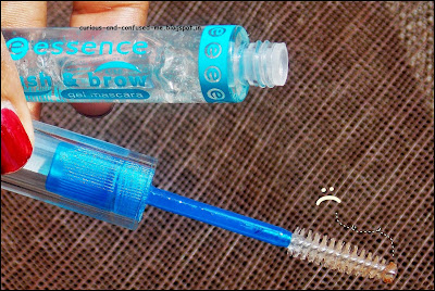 Essence lash and Brow Gel Mascara review swatch, Essence brow gel review, Clear gel in India review, Brow gel in India, Affordable lash and Brow Gel Mascara India