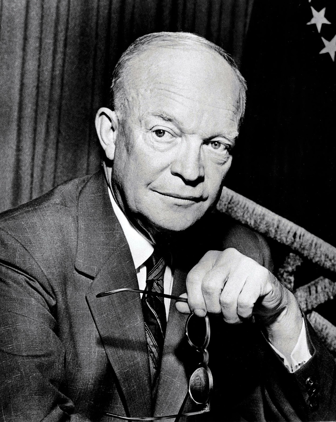 eisenhower presidency Bringing to the presidency his prestige as commanding general of the victorious forces in europe during world war ii, dwight d eisenhower obtained a truce in korea and worked incessantly during . eisenhower presidency Bringing to the presidency his prestige as commanding general of the victorious forces in europe during world war ii, dwight d eisenhower obtained a truce in korea and worked incessantly during .