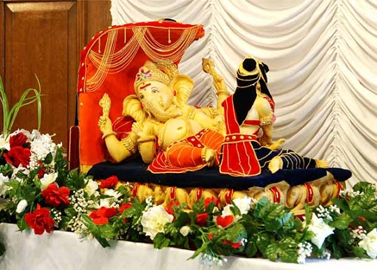 Mikeliveira S Space Ganesh Chaturthi 2012 Decoration Ganpati