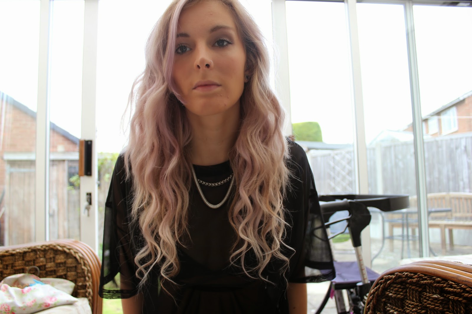 BLEACH LONDON Violet skies review Corals Closet