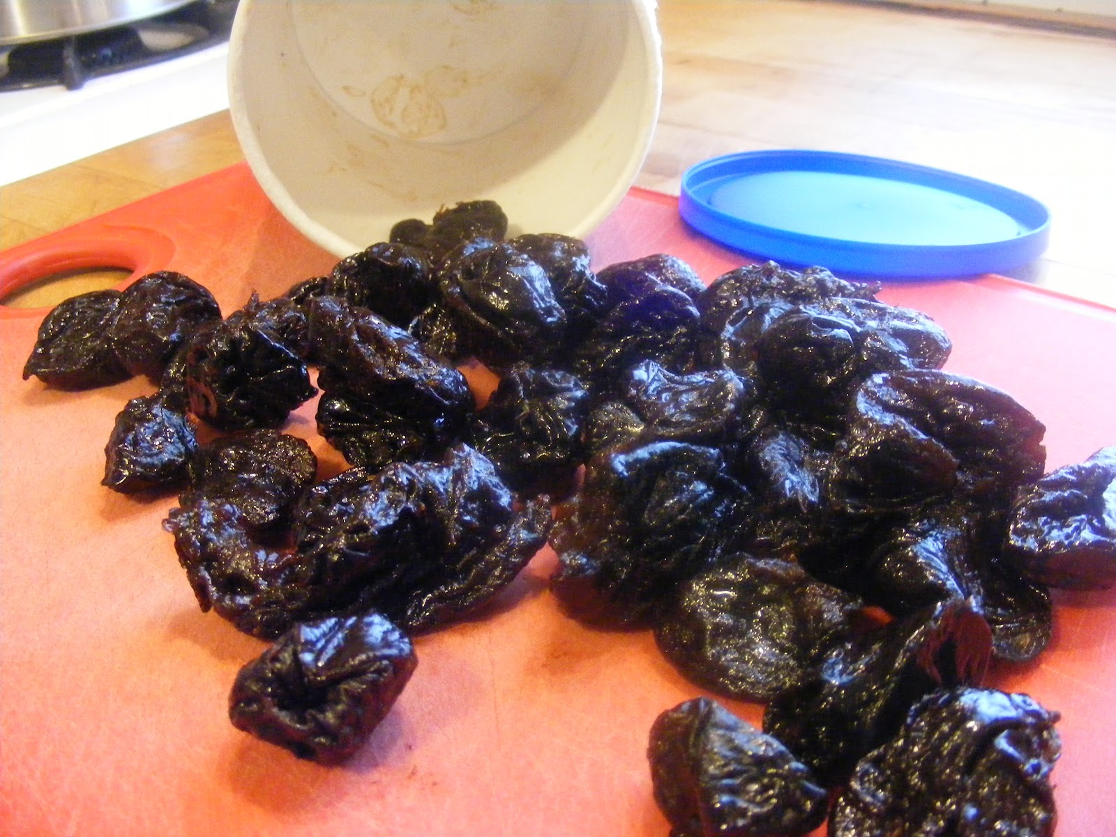 Green and Lean Stewed Prunes