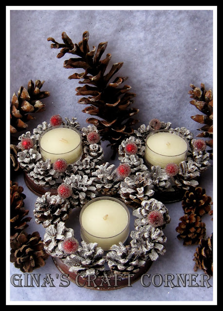 Mini Pinecone Wreath from Mason Jar Lids