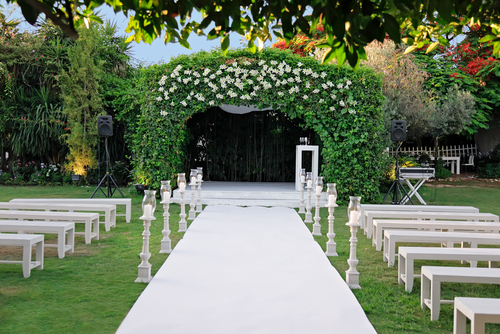 If The Ring Fits Diy Backyard Weddings
