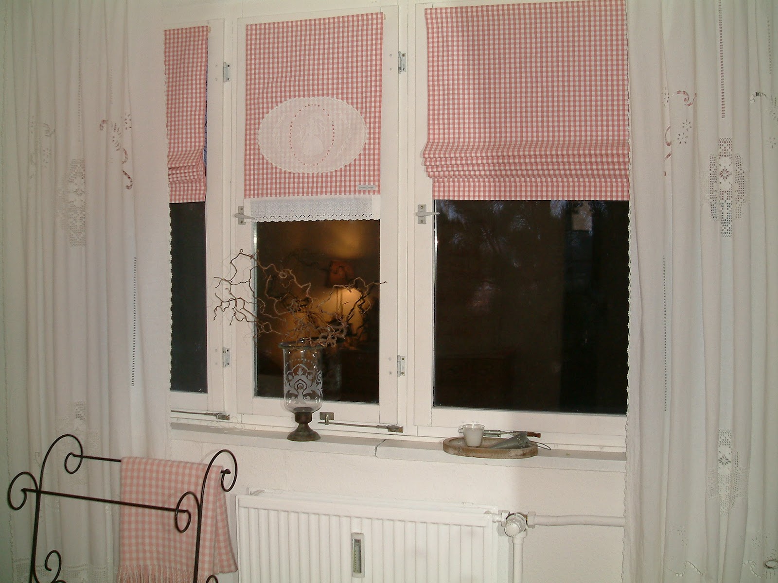 Summer Cottage: März 2012