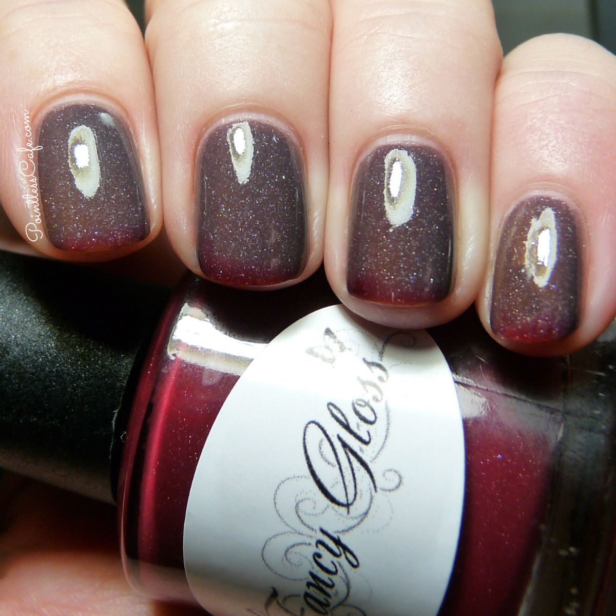 Fancy Gloss Lacquer Feeling Vampy Swatches And Review Below I Ve Dipped My Ring Finger In Hot Water So You Could See The Full And Cold Side By This Photo Was Also Taken After 4 Days Of Wear