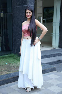 Jinal Pandya Hot Photos