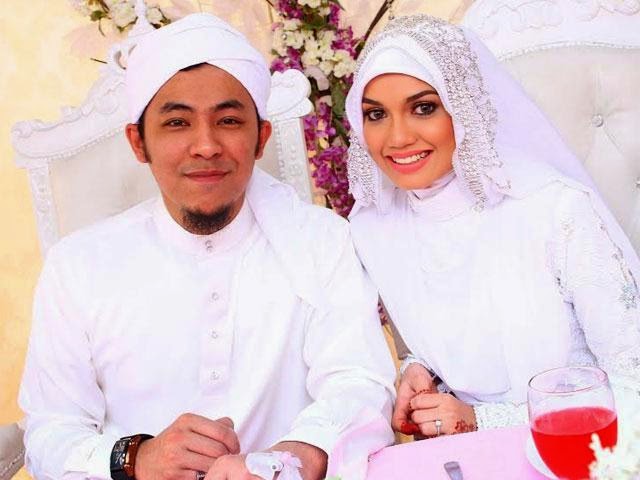 Puteri Sarah Liyana Megat Kamaruddin Paridah Puteh