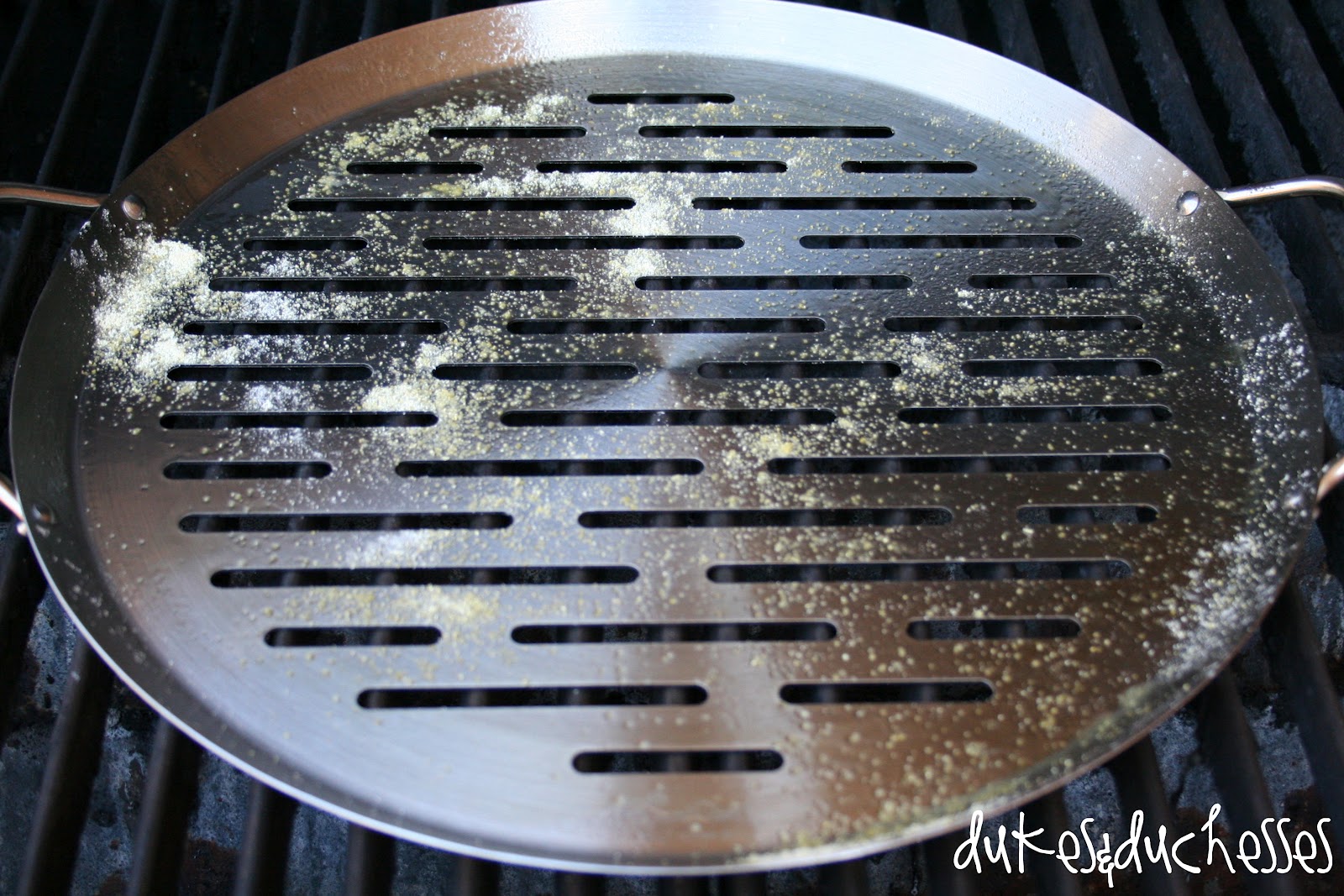 Grilled Pizza Rustica {and a Pampered Chef Giveaway} Dukes and Duchesses