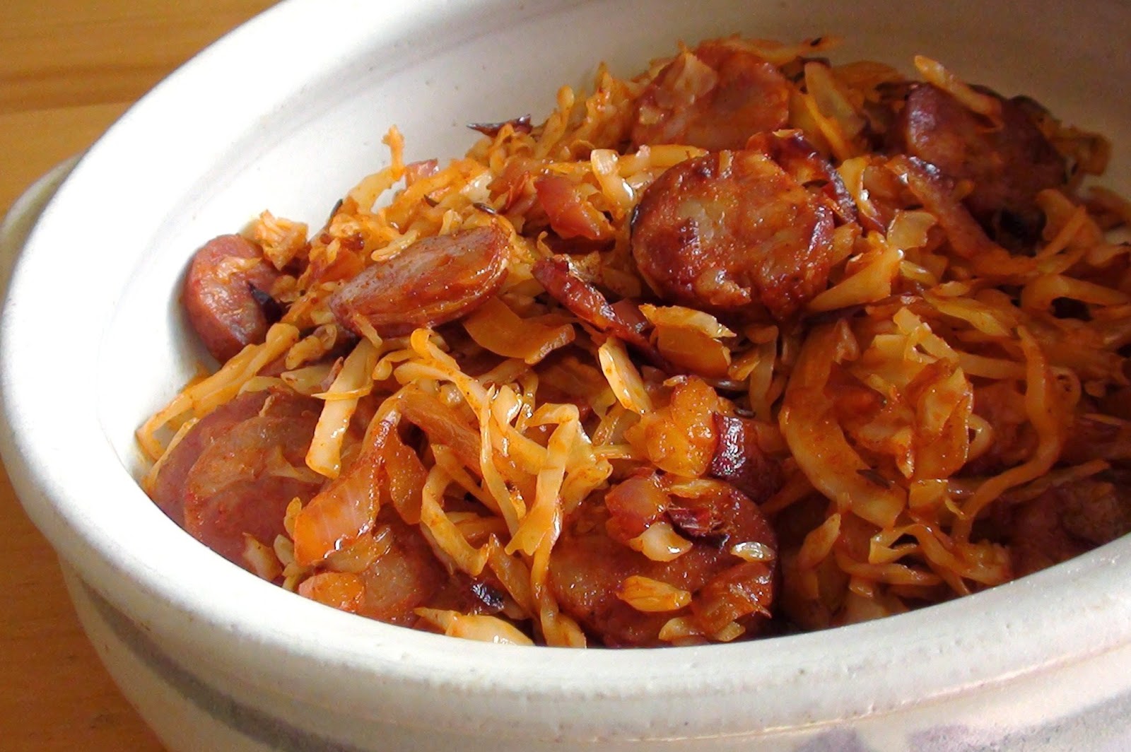 zsuzsa is in the kitchen SAUSAGE AND KRAUT