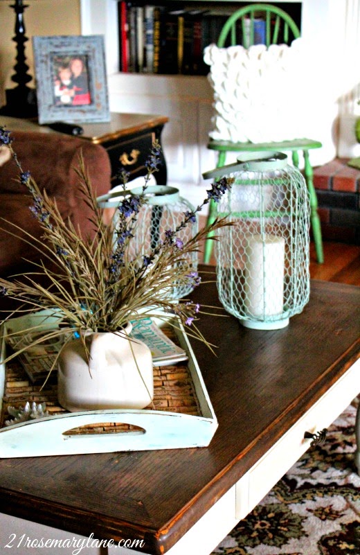 21 Rosemary Lane Simple Summer Coffee Table