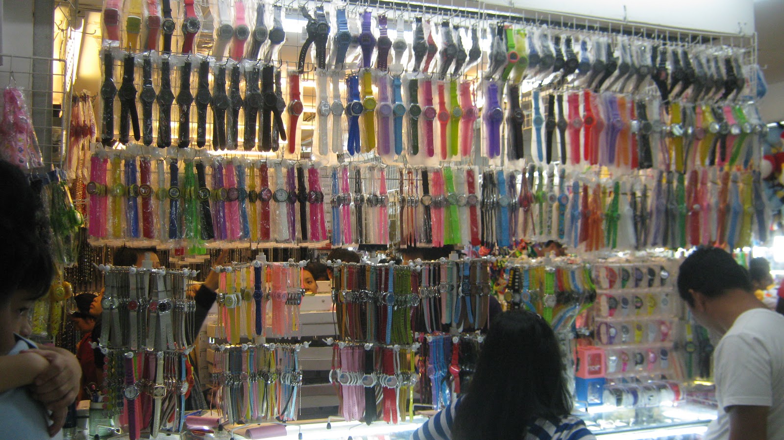 The Divisoria Malls Defining Shopping in the Philippines