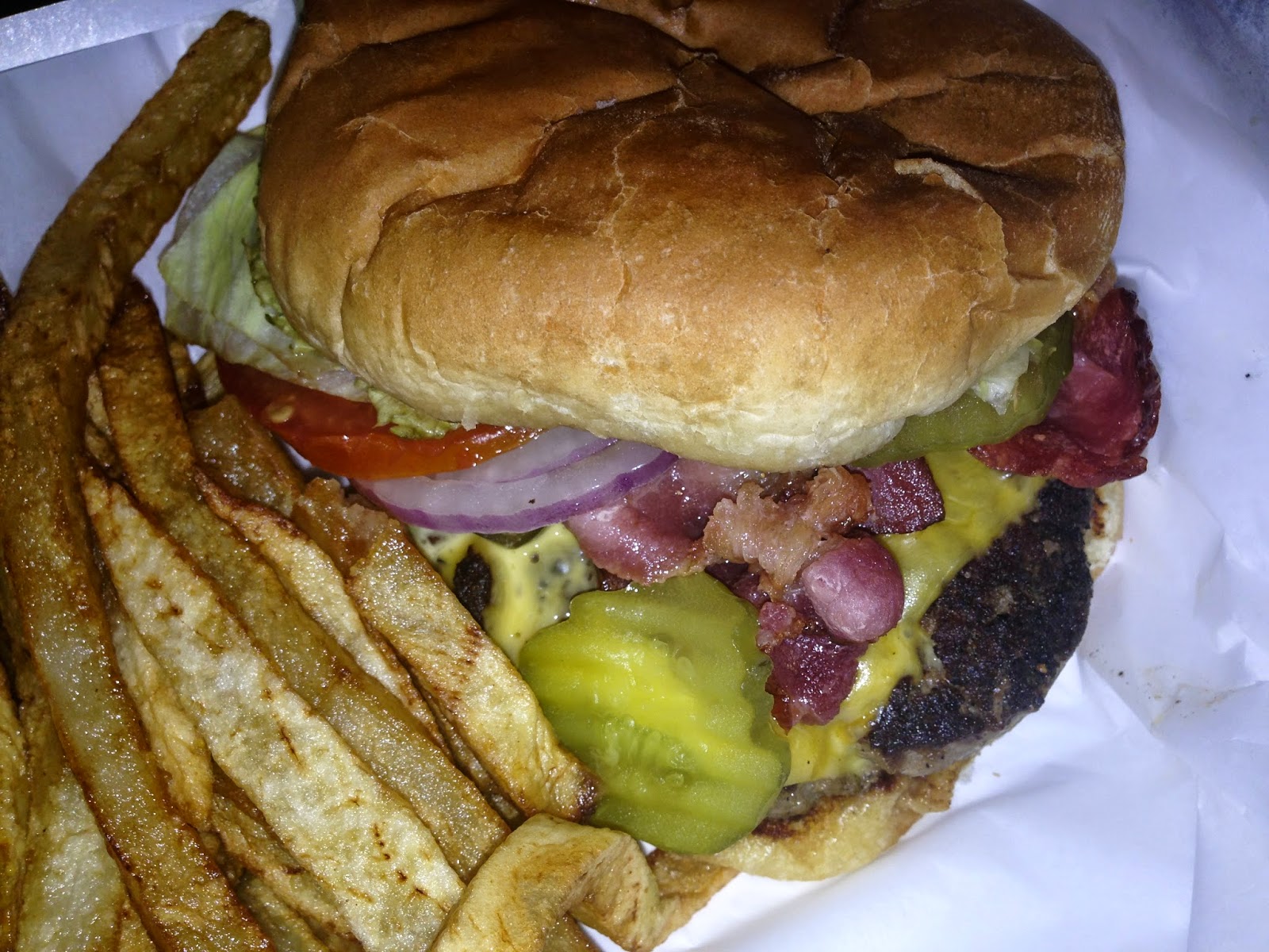 Houston Food Truck Reviews Houston's Finest Soul Food Bacon Burger