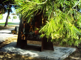 Monolito de George Sandeman Monolito de George Sandeman