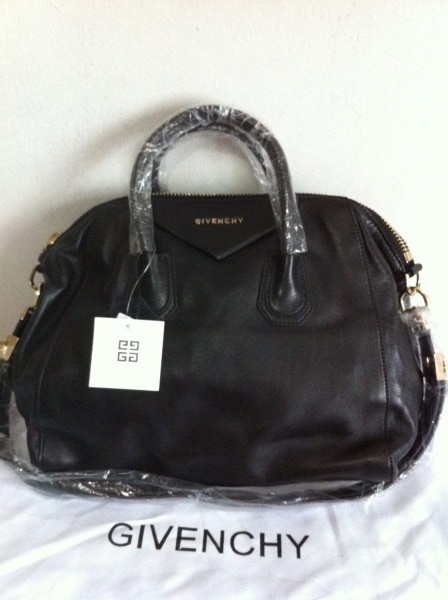 High Quality Designer Brands Up For Grab Givenchy Bags