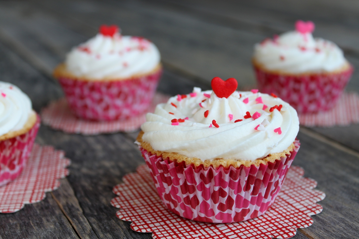A Teaspoon and A Pinch Vanilla Pound Cake Cupcakes with Raspberry