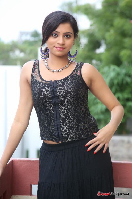 image galaxy: Actress-Priyanka-In-Black-Dress-Hot-Photos