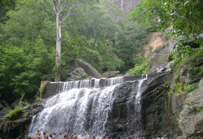 Tamilnadu Tourism Suruli Falls