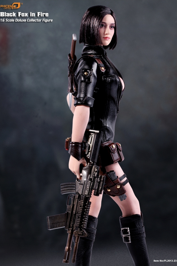 toyhaven Phicen Limited 1/6 scale Heroine Black Fox in Fire 12inch