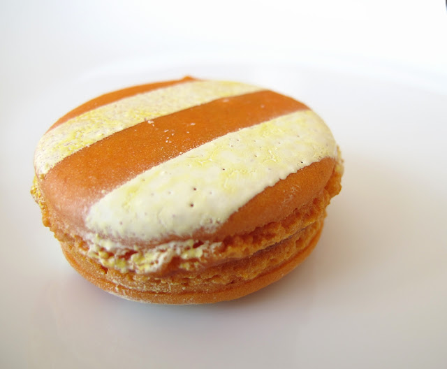Pâtisserie Fauchon Paris - Macaron abricot