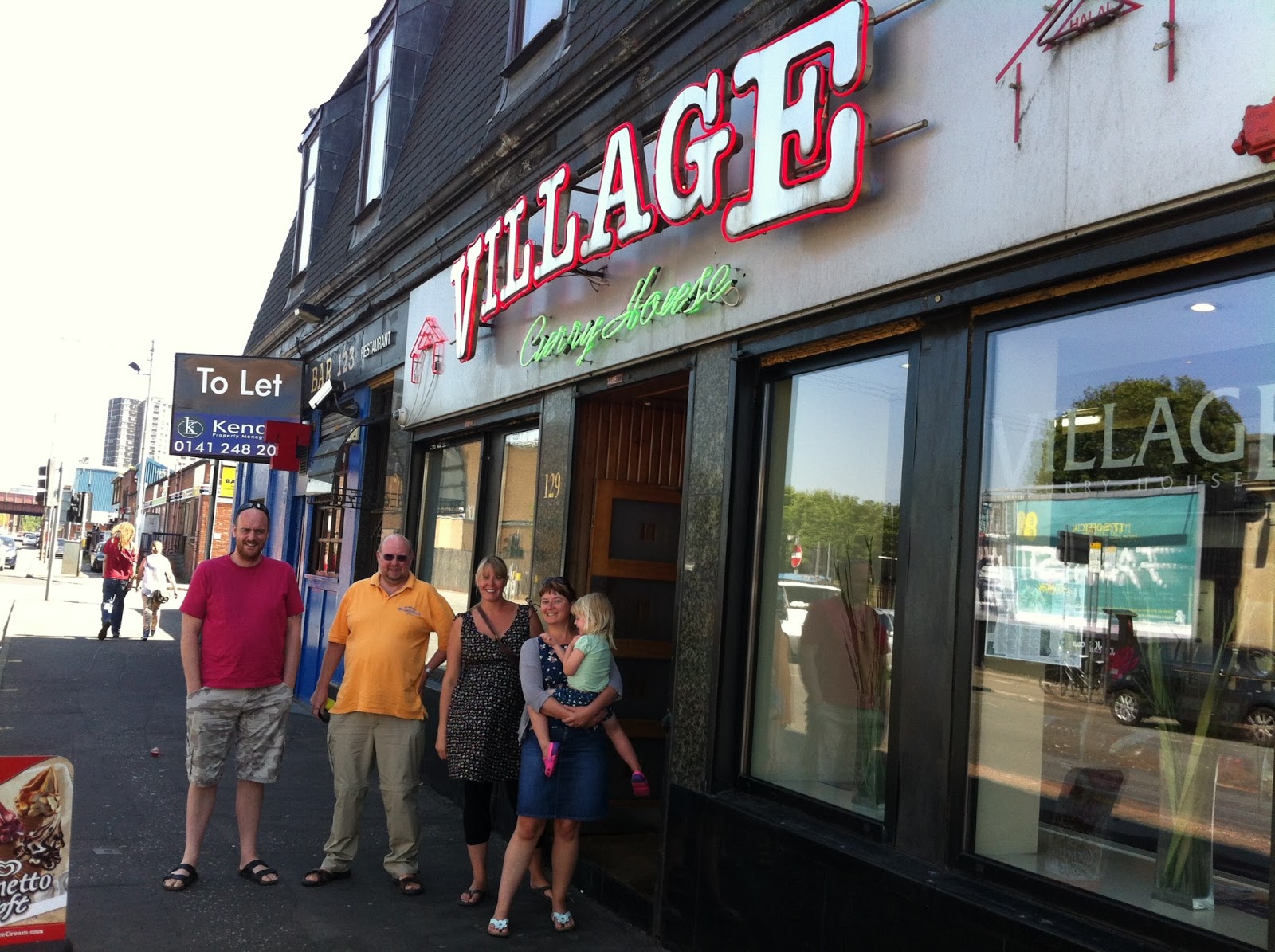 Bradford Curry Village Curry House, Glasgow