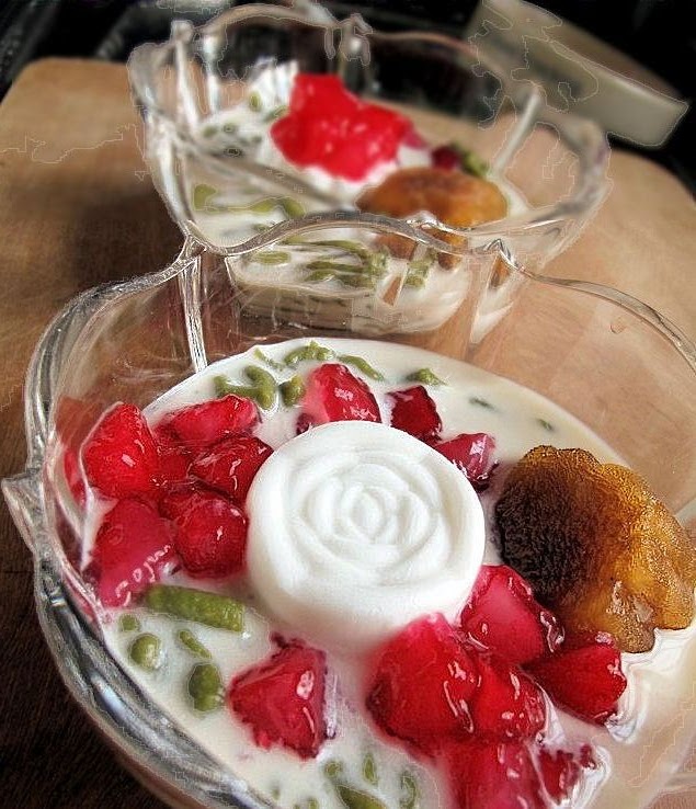 Foodiva's Kitchen Matcha Cendol and Faux Red Ruby Dessert A twist on two Asian classics