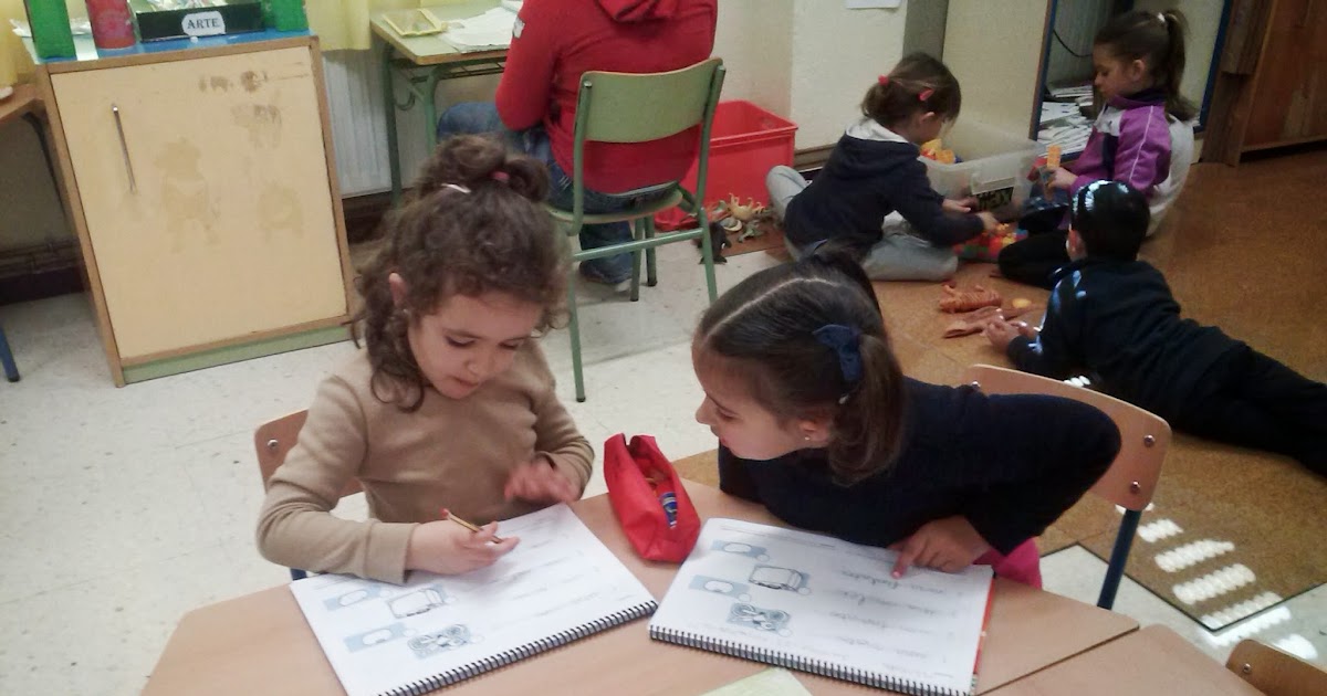 LAS MONEDITAS PEQUEÑOS MAESTROS