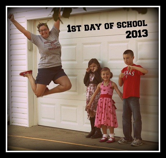 It's the first day of school! wahooooo! It's the first day of school! wahooooo!
