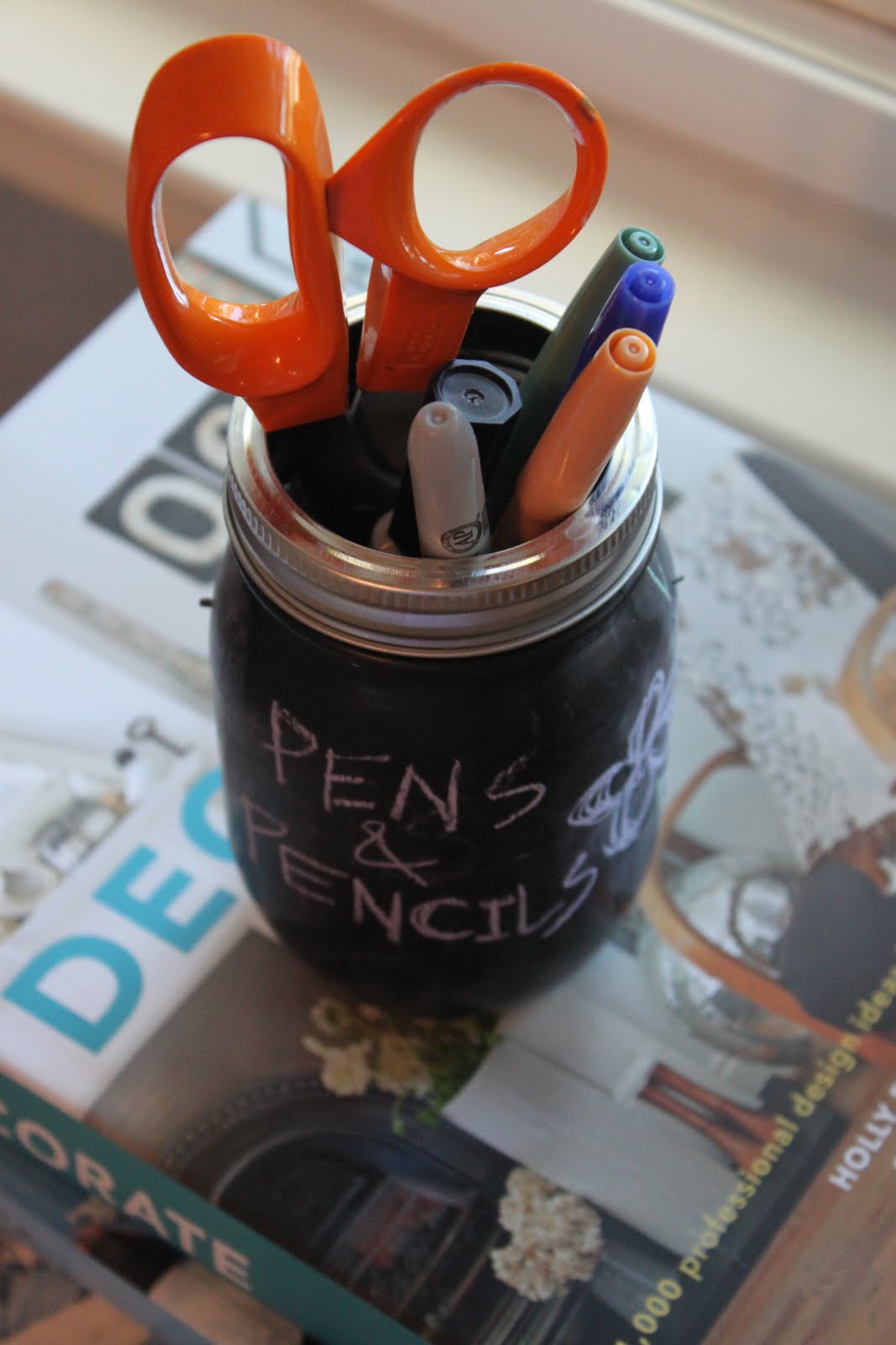 Chalkboard Paint + Mason Jar = DIY Love Michaela Noelle Designs