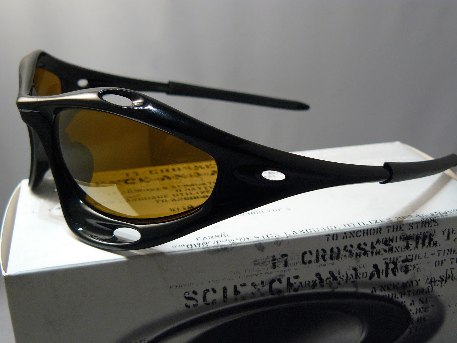 Oakleyforsale Oakley Racing Jacket, Jet Black, Gold Iridium