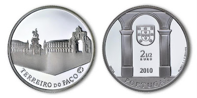 Монета: 2,5 Евро, 2010 г., Площадь Коммерции, Лиссабон. Португалия.  Серия: Архитектурное наследие Европы.