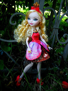 Ever After High APPLE WHITE - Básica Wave 1 (LEIA A DESCRIÇÃO!)