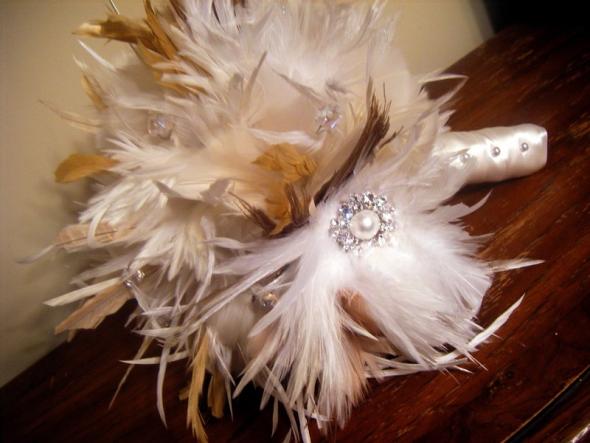 bouquet with feathers