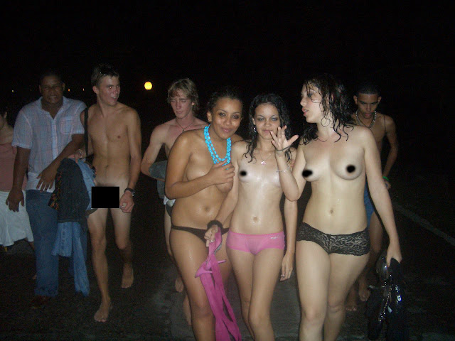 Hikkaduwa beach party girls photos