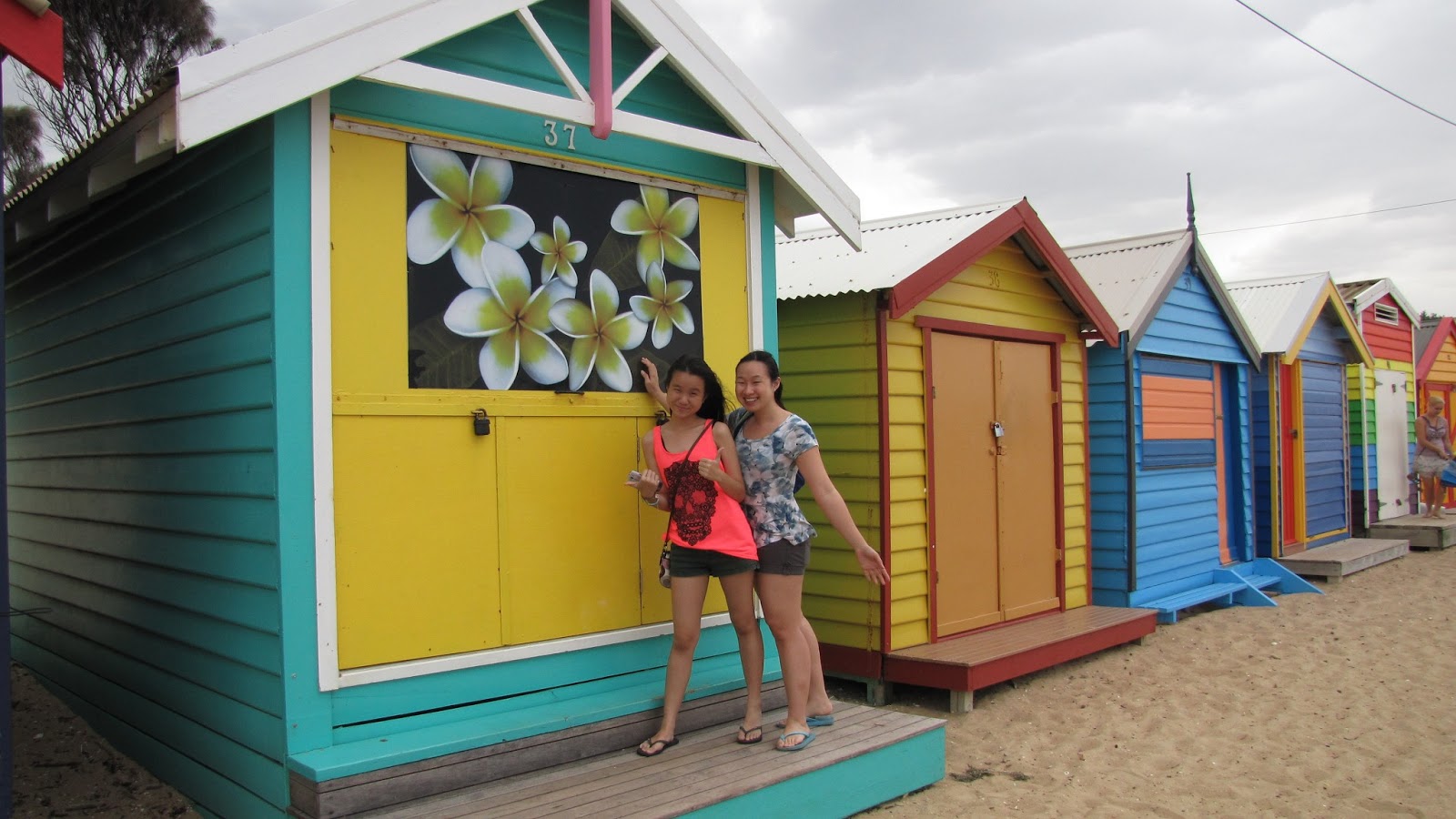 Pn Tay's Blog: Colourful Bath Houses of Brighton Beach, Melbourne
