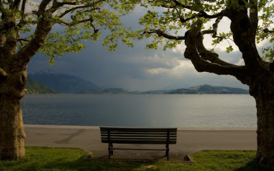 http://2.bp.blogspot.com/-CQfWgiTZEvc/T5P6bFNT74I/AAAAAAAAAYI/aCR36QVnXqU/s1600/ketenangan.jpg