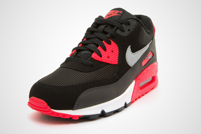 nike air max 90 essential infrared black atomic red nike air max 90 essential infrared black atomic red