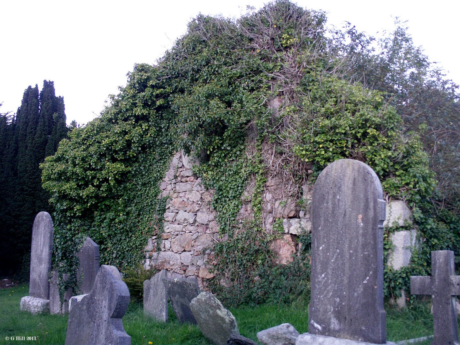 Ireland In Ruins Old Kilmacanogue Church Co Wicklow