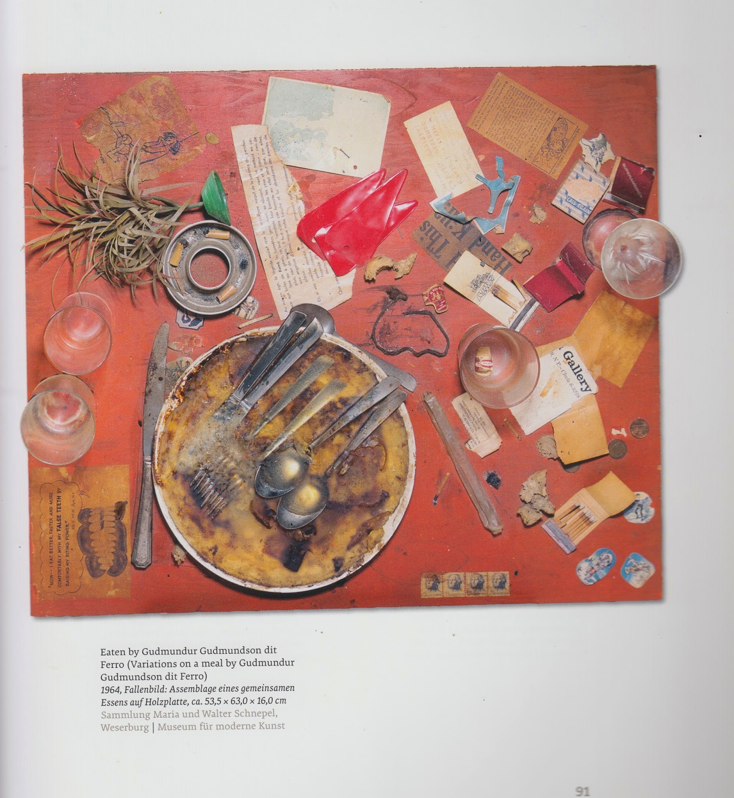 Mascares De Romuald Hazoume Kunststoff Flaschen Kunst Recycelte