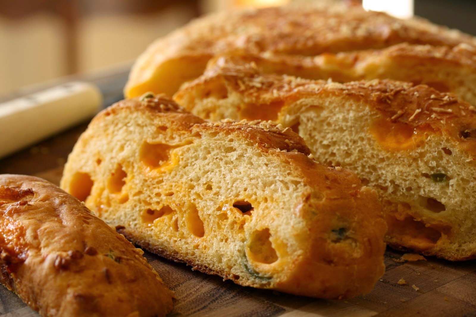 Cheesy Jalapeno Bread
