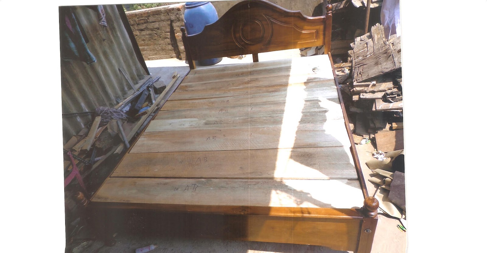 SUNKAMAL IMPEX Imported Teak Wooden Cots