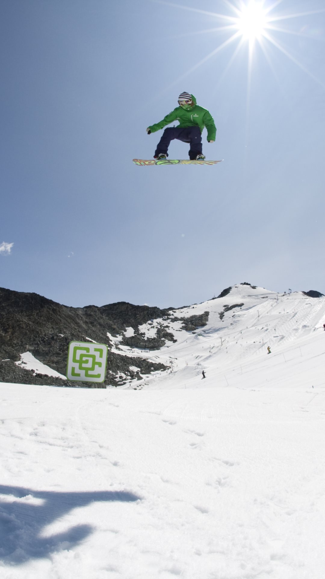 Flying Snowboarding for Samsung Galaxy and iPhone: 1080x1920