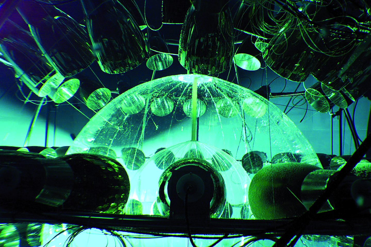 neutrino detector neutrino detector