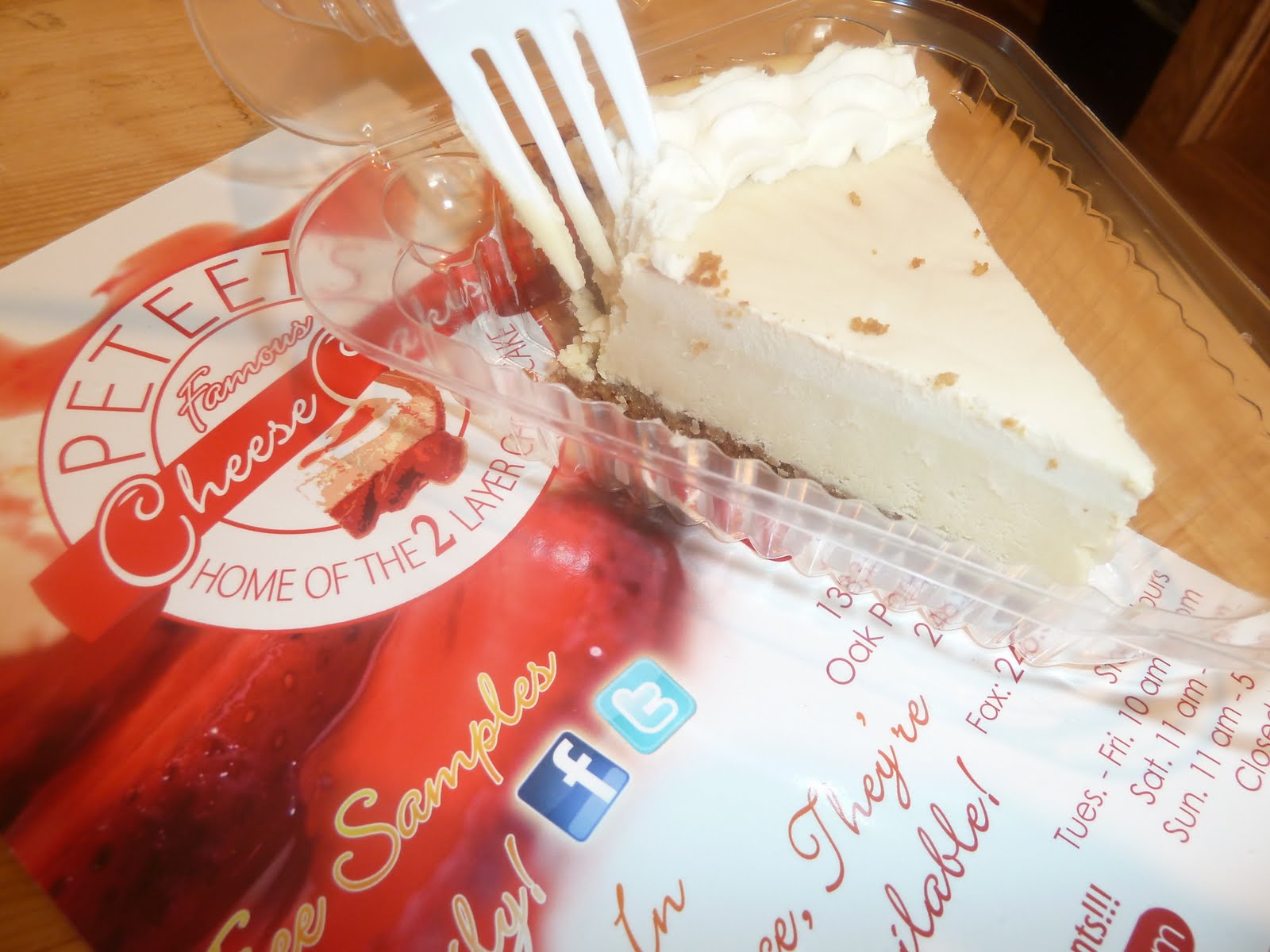 FREE IS MY LIFE GIVEAWAY Peteet's Famous Cheese Cakes is Awesome