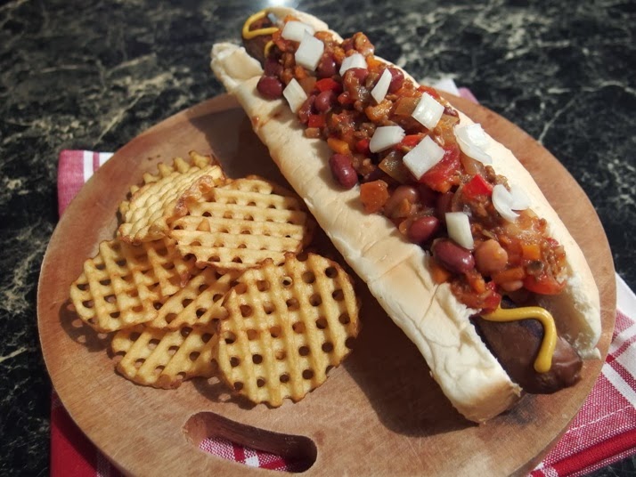Reez's Gap Year The Things I Deem Bloggable Vegan chili dog & waffle