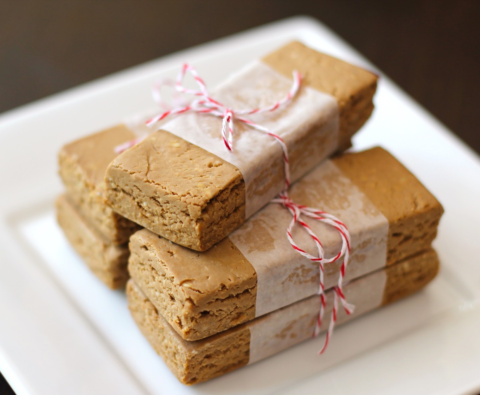 Healthy Homemade Peanut Butter Fudge Protein Bars