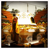 offering to the cremation stupa