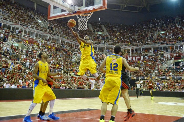 Blog do Ramon Paixão: CR Flamengo é campeão mundial de interclubes de  basquete ao vencer Maccabi Tel-Aviv(Israel)