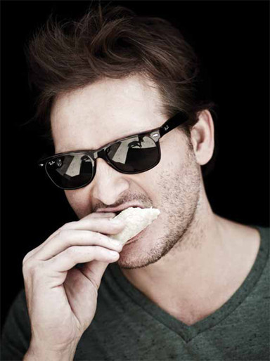 Just Rs1200 Ray Ban RB2132 RB 2132 WAYFARER MODEL LOWEST