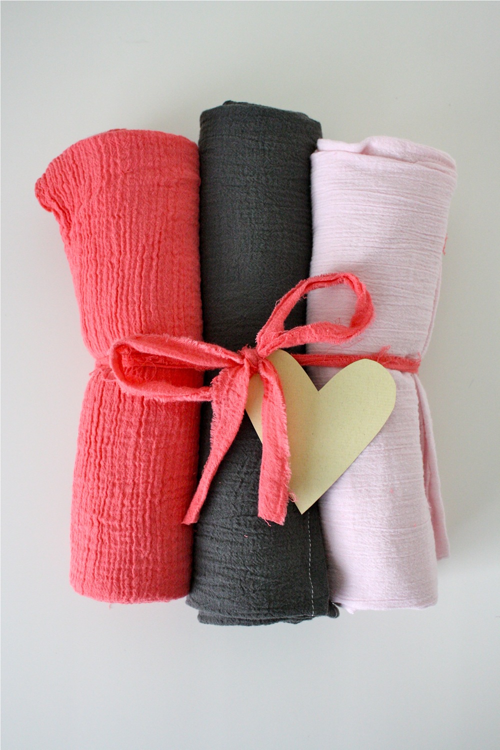 swaddle blankets MADE EVERYDAY