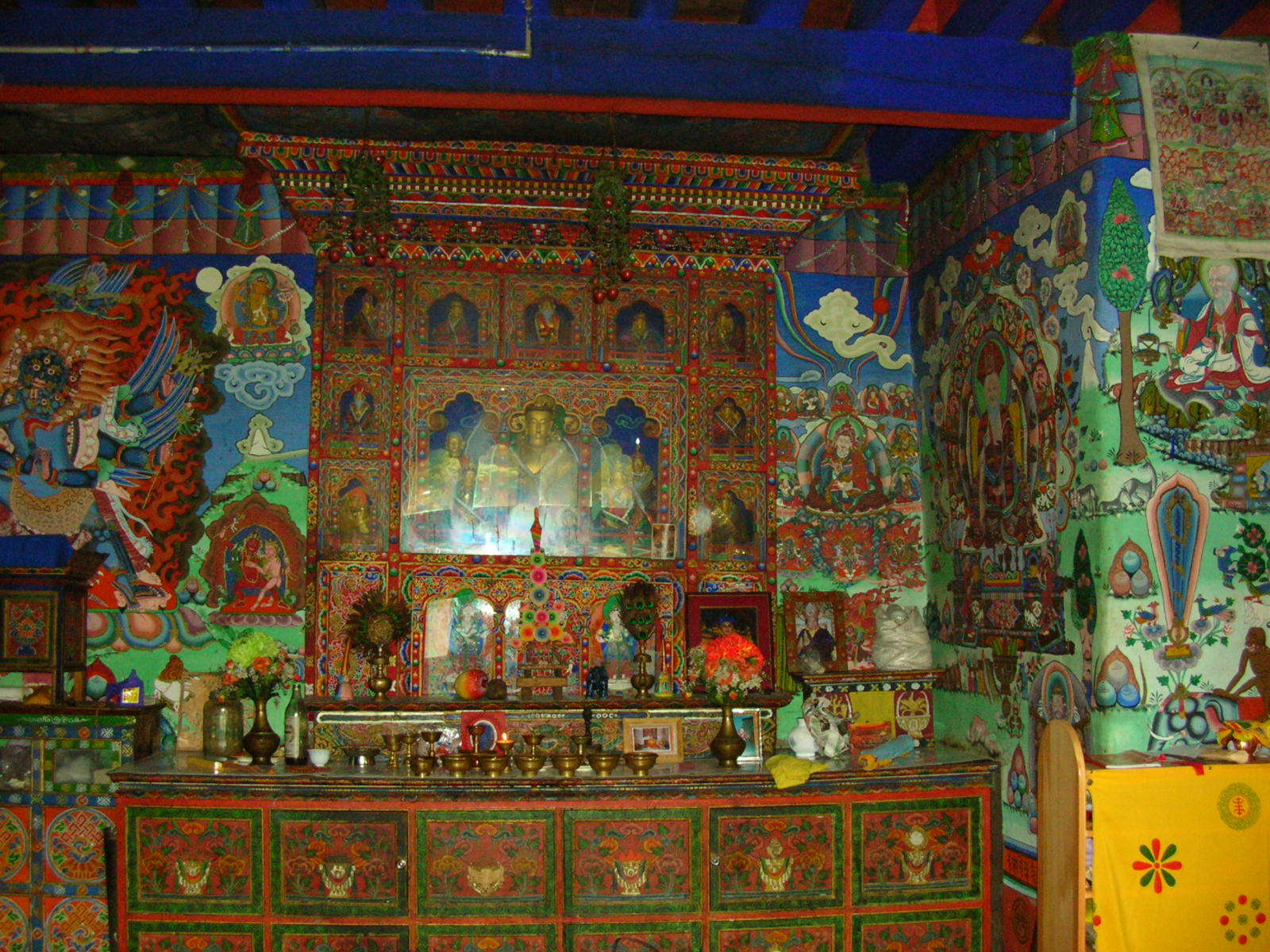 Musings on Chinese Furniture and Culture Unfamiliar Familiar